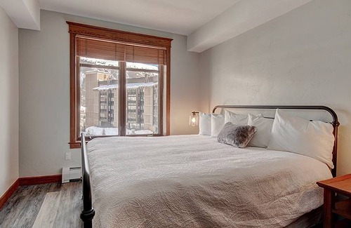 Copper Mountain Village Condo | Condo ∙ 3 bedrooms ∙ 7 guests