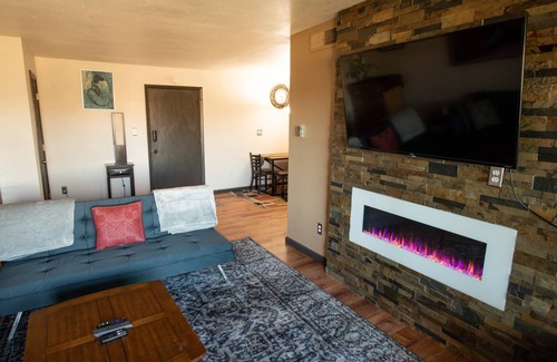 Gunbarrel Condo | Condo ∙ 3 bedrooms ∙ 6 guests