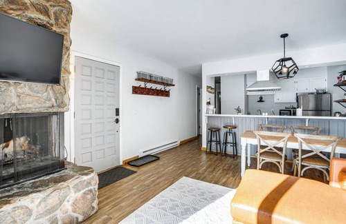 Fraser Condo | Condo w/Balcony & Views - Steps to Ski Shuttle!