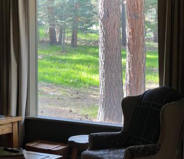 Rye House | Cozy Cabin on the Creek
