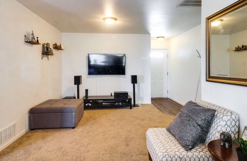 Alamosa House | Cozy Colorado Retreat w/ Patio, Grill & Fire Pit!