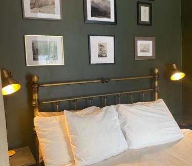 Salida House | Cozy Condo In The Historic Palace Hotel, Downtown