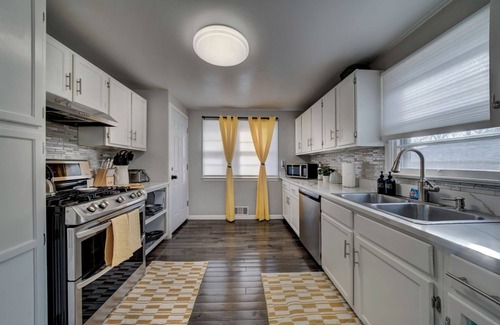Central Colorado Springs House | Cozy Downtown Retreat: Hot Tub, Theater, Shuffleboard, Mini Golf, Games, Dogs OK