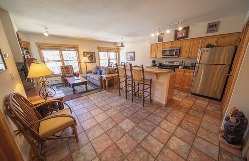 Mountain House Condo | Cozy Unit with private laundry and hot tub