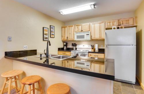 Winter Park Apartment | Cozy Winter Park Condo with Hot Tub and Shuttle!