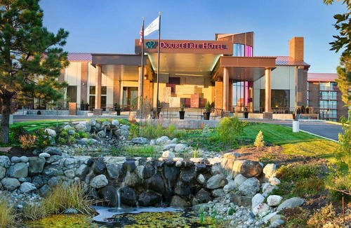 Greenwood Village Hotel | DoubleTree by Hilton Denver Tech