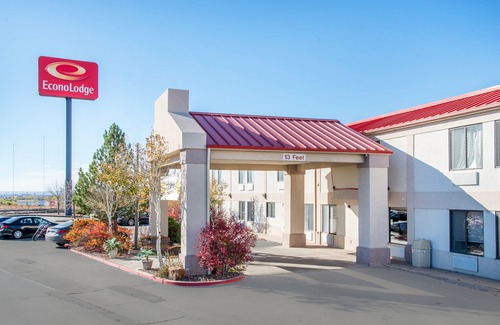 Pueblo Hotel | Econo Lodge Pueblo