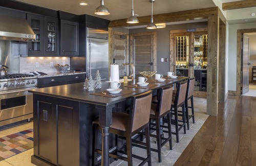 Steamboat Springs Condo | Edgemont 2704 Luxury On Mountain Condo With Ski-In/Ski-Out Access!