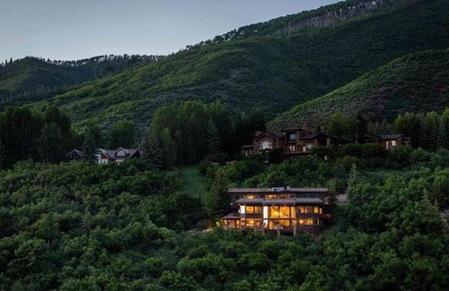 Red Mountain House | Elegant Red Mountain 5BR Home; Spectacular Views from Every Room