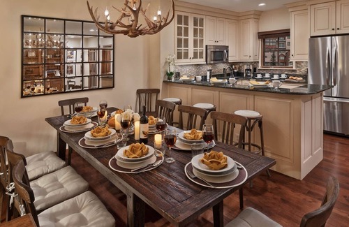 Highlands Townhomes House | Elegant Ski-In/Ski-Out Townhome in Beaver Creek