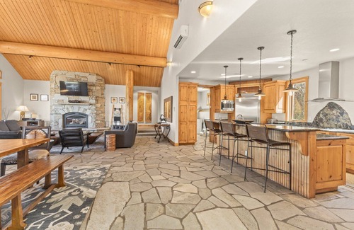 Steamboat Springs House | Emerald View Chalet - Hot Tub w/Panoramic Views, 4 Kings + 2 Twins, Game Room - Luxury Home
