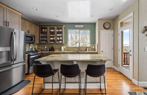 Granby House | Epic Ski In/Ski Out Location, Hot Tub, Open Layout w/Plush and Cozy Setting, Home Sits on Slopes