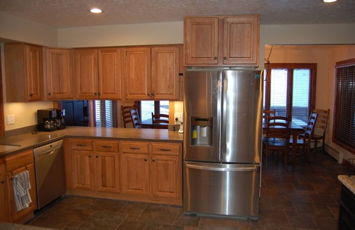 Estes Park House | Estes Park Retreat, Hot Tub, Fireplace, Sleeps 14, Wildlife, Private, Convenient
