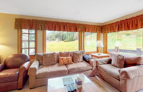 Telluride Apartment | Etta Place Too 106