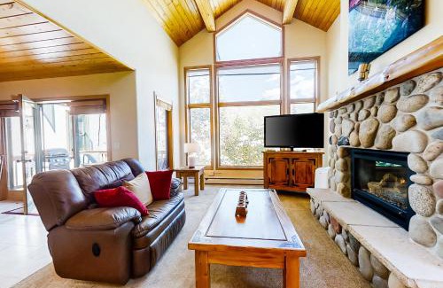 Steamboat Springs House | Evergreens 09