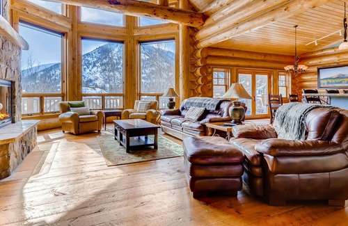 The Reserve House | Expansive Home in The Reserve w/Mountain Views, 2 Decks, & Private Hot Tub