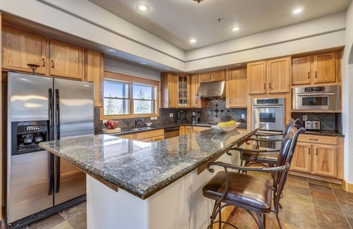 Baldy Mountain House | Experience stunning mountain views and a game room at Swift Getaway!