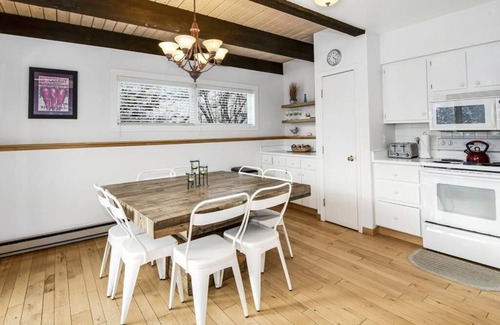 Vail House | Fabulous Vail Townhome - Steps from the free Town of Vail bus