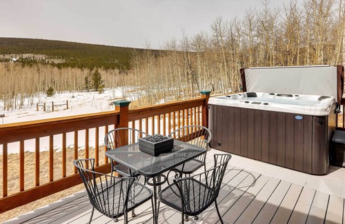 Warm Springs Cabin | Fairplay Vacation Rental w/ Views & On-Site Trails