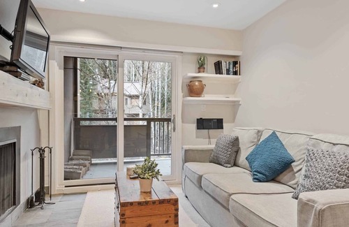 Vail Condo | Fallridge 403 - Inviting Two Bedroom