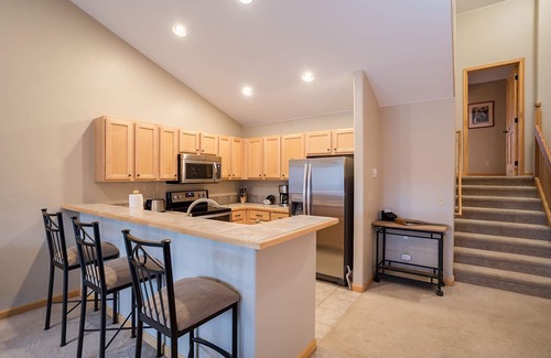 Steamboat Springs House | Family-Friendly Mountain Townhome with Spacious Layout & Great Amenities – Q
