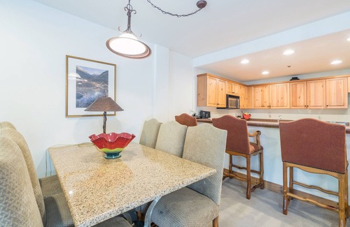 Mountain Village Condo | Family-Friendly 2-Bedroom Condo Tucked in the Woods