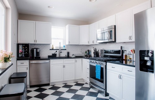 South Westminster House | Family Retreat for 14 near Golf course close to nRed Rocks and Downtown Denver