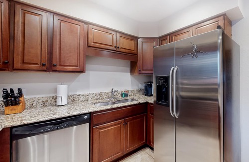Intermountain Condo | Fantastic gem near skiing & town with fast WiFi, gas grill, & balcony