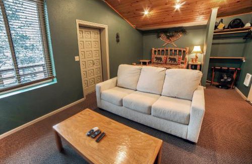 Estes Park Apartment | Fawn Valley Inn- 104 condo