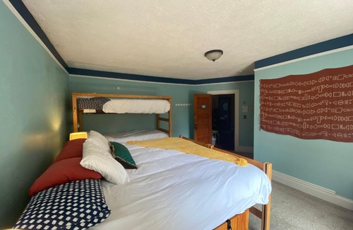 Fort Collins Hostel | Fernweh Inn & Hostel
