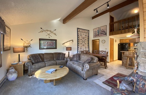 Crested Butte Condo | Flowers & bike rides to the lifts from Crested Mountain North 2 bedroom Condo!