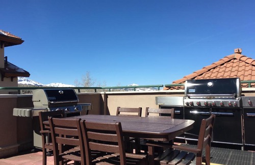 Mountain Village Apartment | Franz Klammer 2 Bedroom by Luxury Mountain Destinations