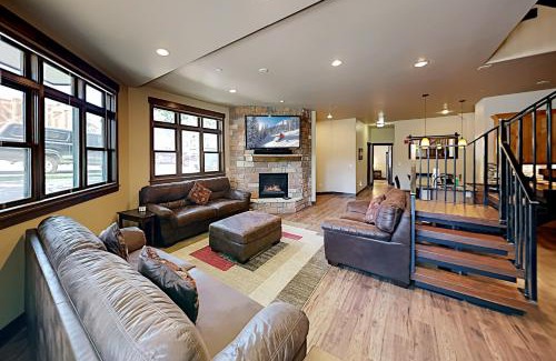 Frisco Apartment | Frisco Frolic