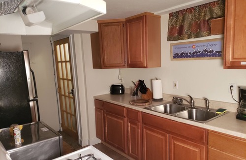Edgewater Apartment | Front Range Paradise