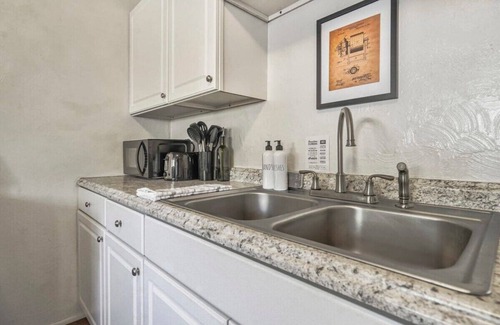 Colorado Springs House | Game Parlour! Downtown Workspace BBQ Fire Pit