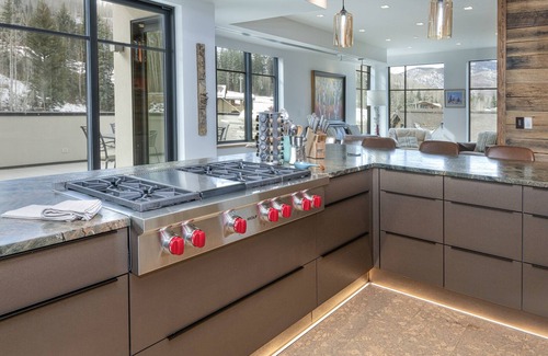 Golden Peak Condo | Golden Peak Penthouse | 5BR Ski-In/Ski-Out Luxury Condo | Summer AC and Private