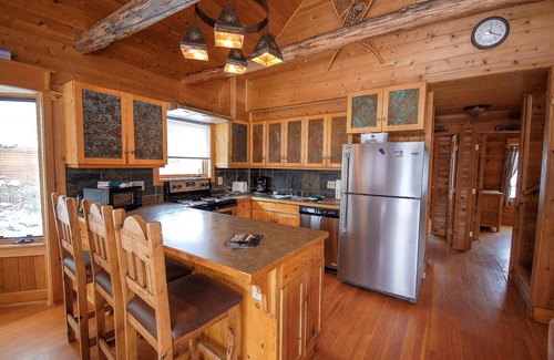 Grand Lake House | Grand Moose Manor - Beautiful, 5 bedroom home in the heart of Grand Lake!