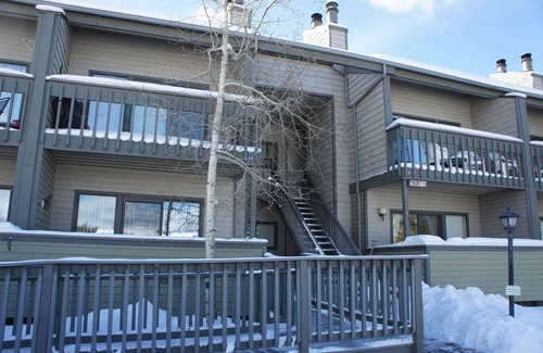 Fraser Condo | Great family ski condo with access to all the Fraser valley has to offer