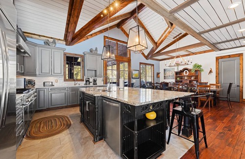 Keystone House | Great for Big Groups, Mile from Lifts, High End Finishes, Huge Deck, Hot Tub