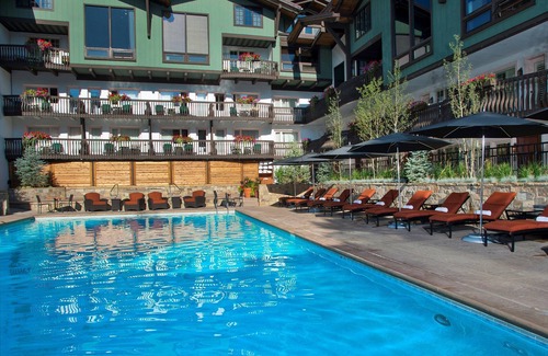 Vail Condo | Great Location | Access Pool & Hot Tubs