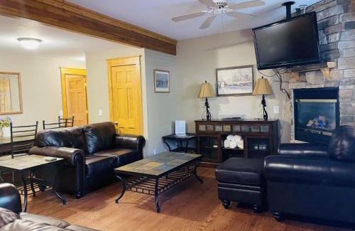 Estes Park Apartment | Hallett Peak 101 Condo