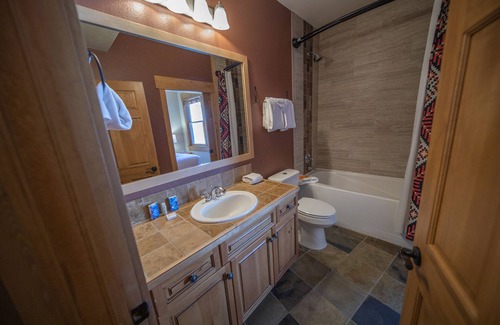 Keystone House | Hidden Gem, Quiet & Scenic, Near Nordic Center