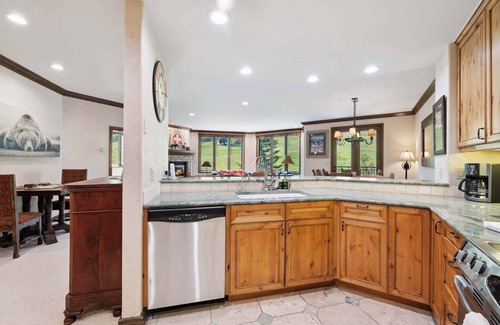 Highlands Townhomes Condo | Highlands Slopeside 213