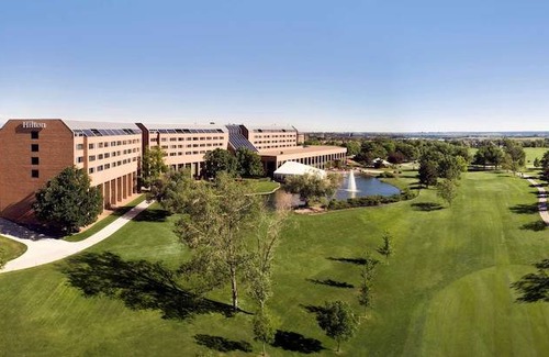 Englewood Hotel | Hilton Denver Inverness