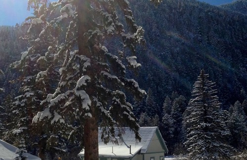 Cascade House | Historic Olde Poste in Cascade