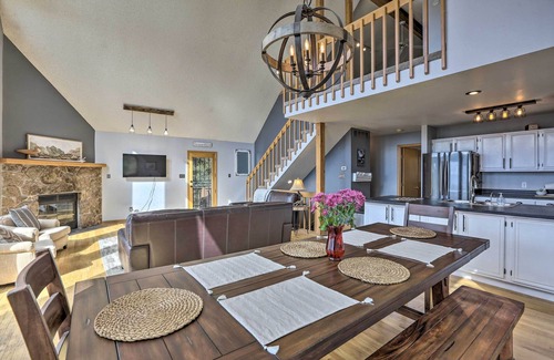 Conifer Mountain and Meadows House | Hot Tub & Mountain Views: Conifer Cabin!