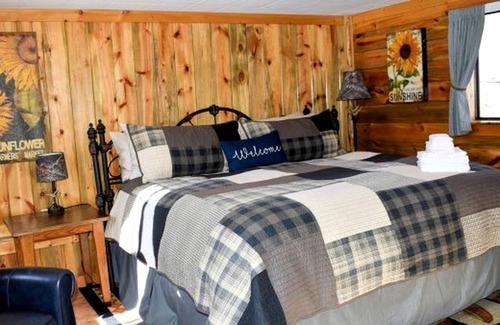 Red Feather Lakes House | House ∙ 1 bedroom ∙ 2 guests