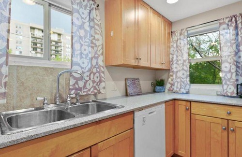 Cheesman Park House | House ∙ 1 bedroom ∙ 4 guests
