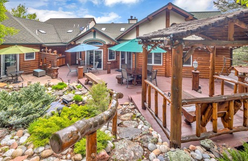 Estes Park House | House ∙ 2 bedrooms ∙ 6 guests