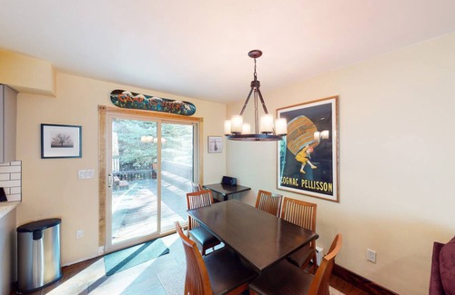 Intermountain House | House ∙ 3 bedrooms ∙ 8 guests